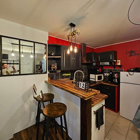 "Studio Cinema" Auxerre Extérieur photo
