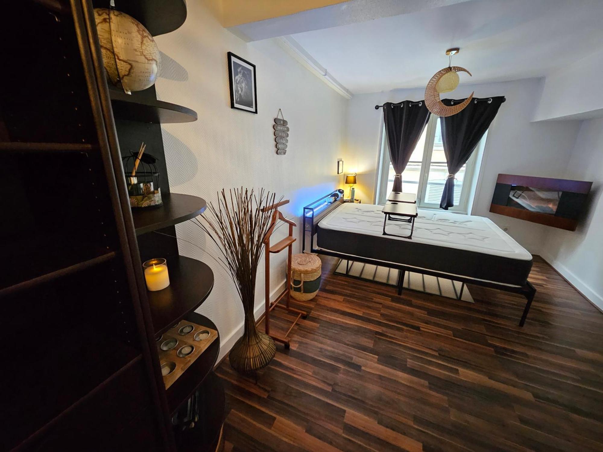 "Studio Cinema" Auxerre Extérieur photo