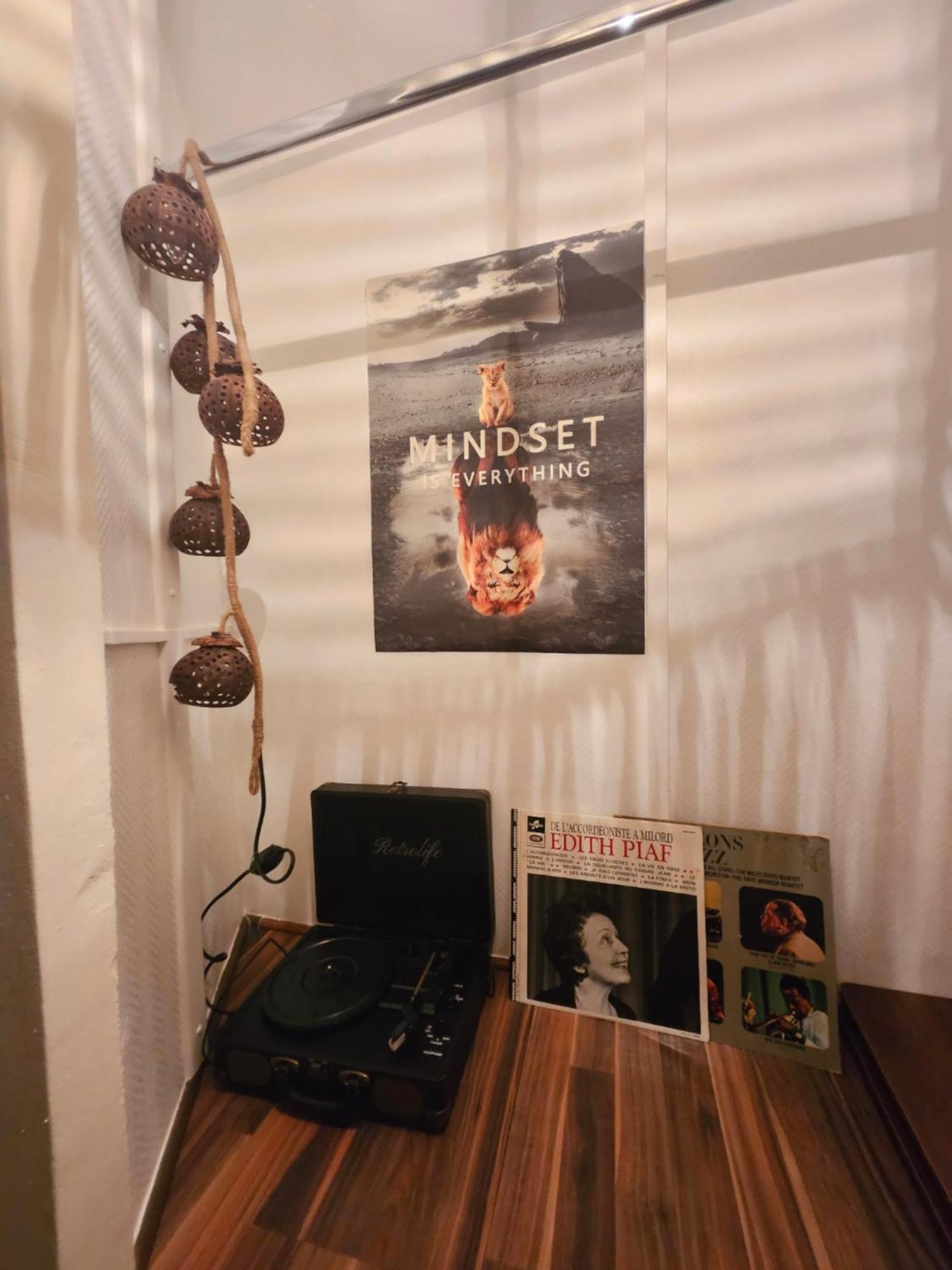 "Studio Cinema" Auxerre Extérieur photo